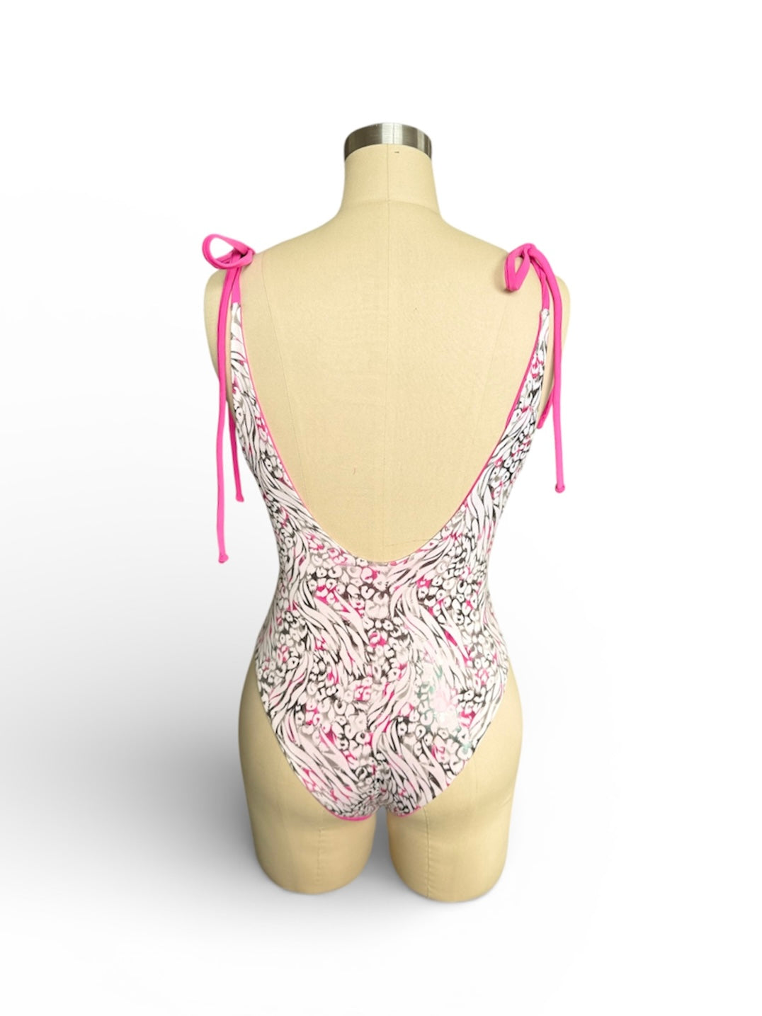 Aura One Piece - Adjustable