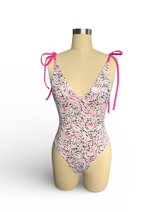 Aura One Piece - Adjustable